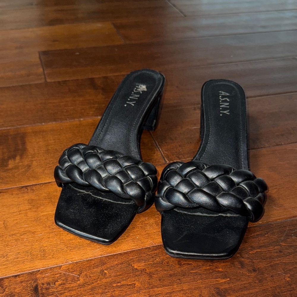 Black Braided Mules